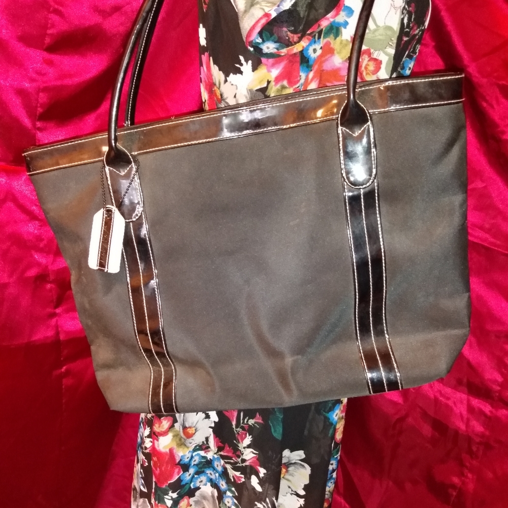 Mary Kay purse